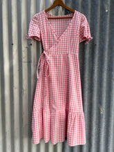 Load image into Gallery viewer, Pippa wrap dress ~ pre loved 🥰 XS/S gingham
