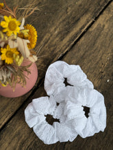 Load image into Gallery viewer, White scrunchies