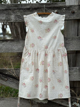 Load image into Gallery viewer, Daisy Dress ~ pre loved XS
