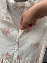 Load image into Gallery viewer, Daisy Dress ~ pre loved XS
